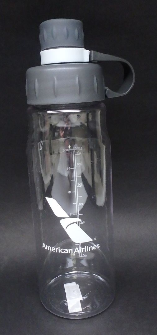 Water Bottle w/Attached Lid Cl